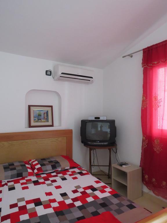 Apartments Volaric Sutomore Esterno foto